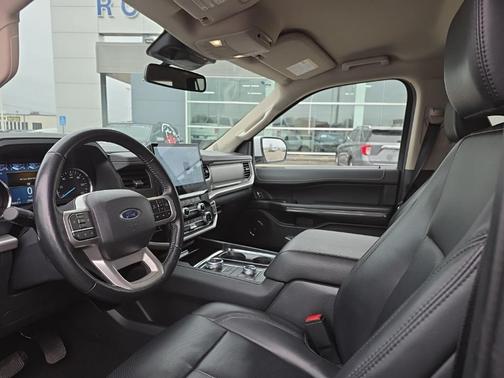2024 Ford Expedition Max XLT