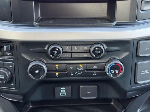 2023 Ford F-350 XLT