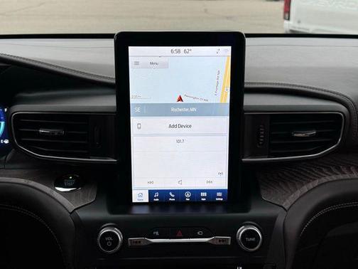 Rapid Red Metallic Tinted Clearcoat 2020 Ford Explorer Platinum