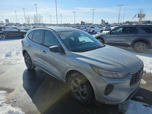 2023 Ford Escape ST-Line