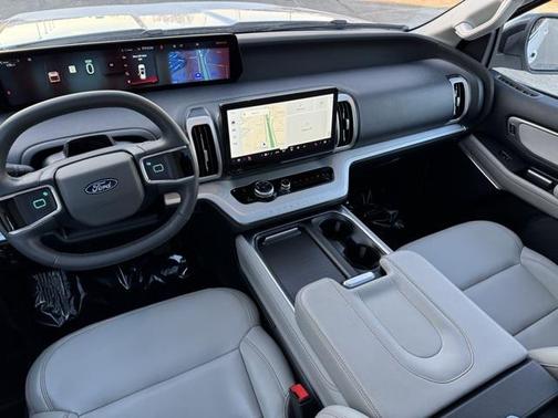 2025 Ford Expedition Max Active 4x4