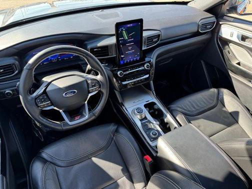 Gray Metallic 2022 Ford Explorer ST