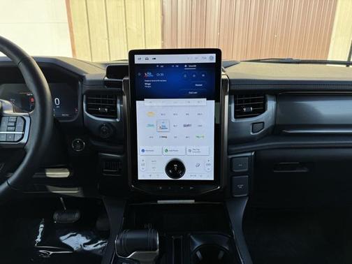 2024 Ford F-150 Lightning Pro
