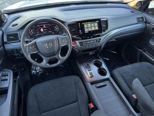 2022 Honda Pilot AWD Sport