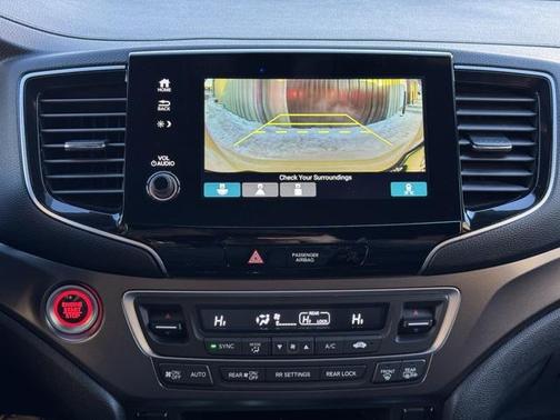 2022 Honda Pilot AWD Sport