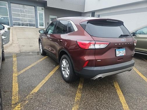 2021 Ford Escape SE