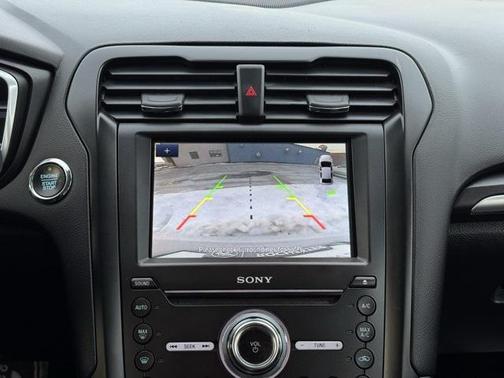 2020 Ford Fusion Plug-In Hybrid Titanium