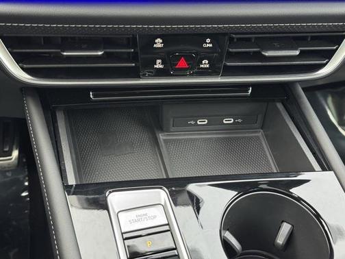 2024 Volkswagen Atlas Cross Sport 2.0T SEL Premium