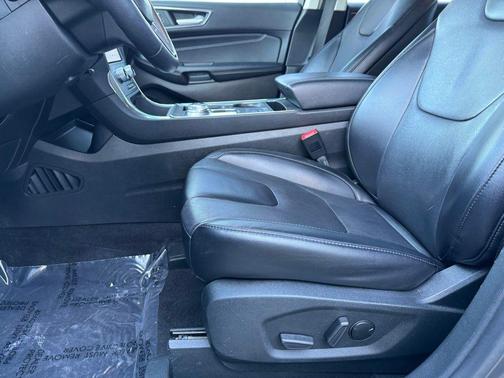 Carbonized Gray Metallic 2022 Ford Edge Titanium