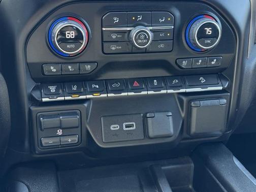 2023 Chevrolet Silverado 3500 High Country