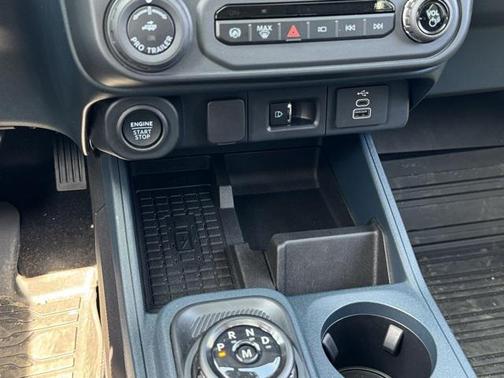 2025 Ford Maverick Lobo