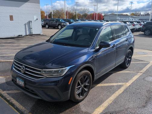 2024 Volkswagen Tiguan 2.0T SE 4MOTION