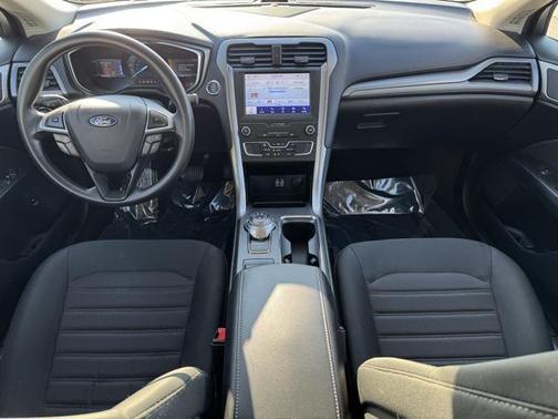 2020 Ford Fusion Hybrid SE