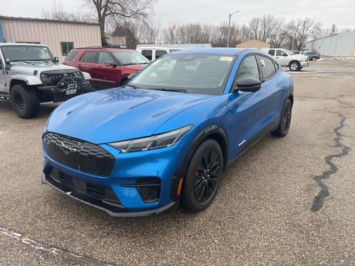 2025 Ford Mustang Mach-E Premium