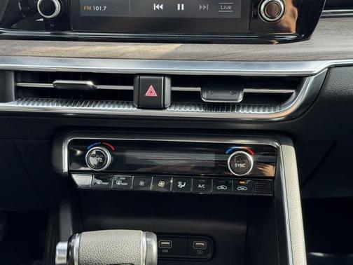 2021 Kia K5 EX