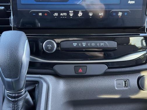 2025 Ford Transit-350 XLT