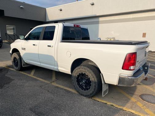 2017 RAM 1500 SLT