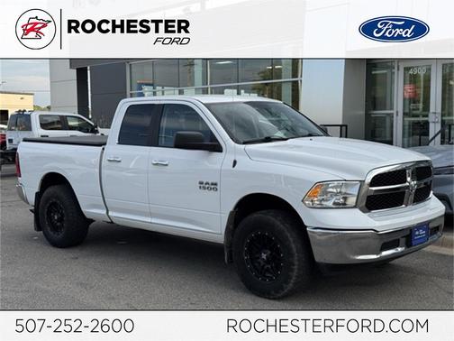 2017 RAM 1500 SLT