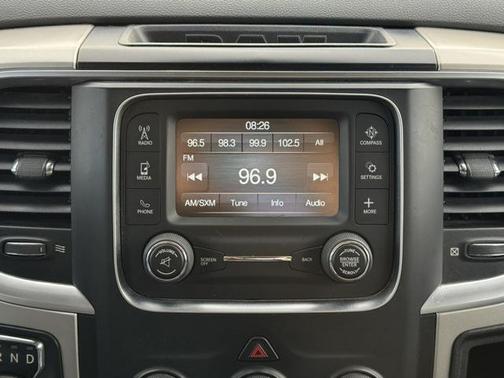 2017 RAM 1500 SLT