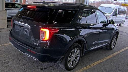 Forged Green Metallic 2023 Ford Explorer XLT