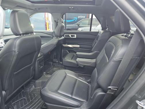 Forged Green Metallic 2023 Ford Explorer XLT