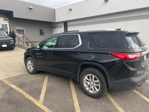 2018 Chevrolet Traverse LT Cloth