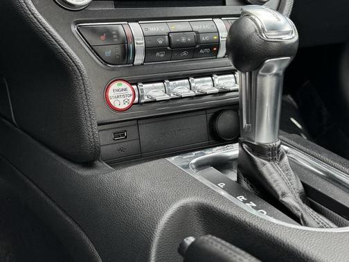 2015 Ford Mustang EcoBoost Premium