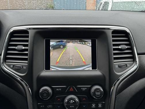 2018 Jeep Grand Cherokee Laredo E