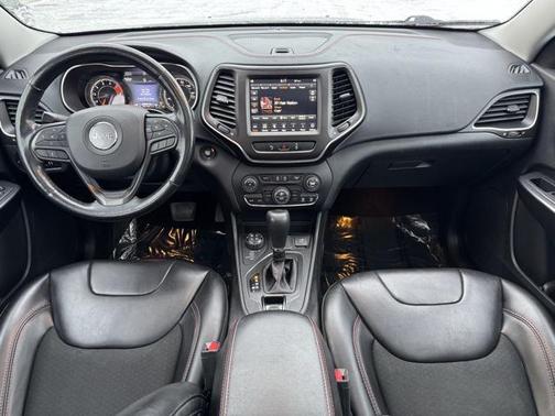 2021 Jeep Cherokee Trailhawk