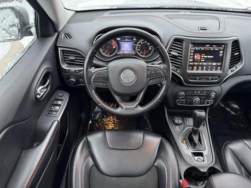 2021 Jeep Cherokee Trailhawk