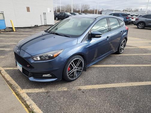 2018 Ford Focus ST 