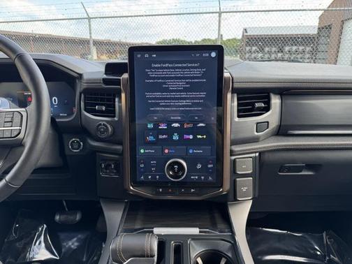 2024 Ford F-150 Lightning Pro