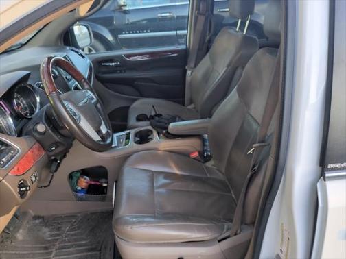 2014 Chrysler Town & Country Limited