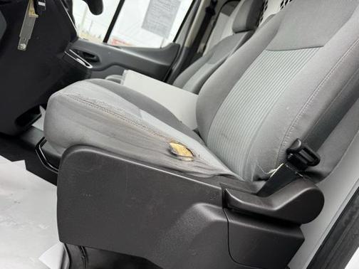2019 Ford Transit-250 Base