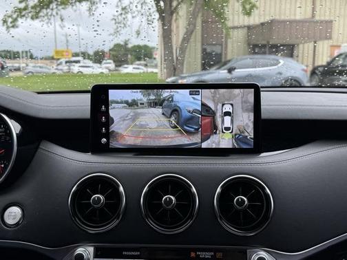2023 Kia Stinger GT2
