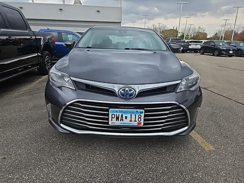 2018 Toyota Avalon Hybrid Limited