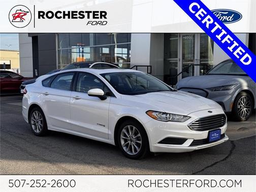 2017 Ford Fusion Hybrid SE