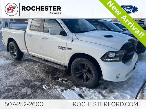 2018 RAM 1500 Night Quad Cab 4x4 6'4' Box