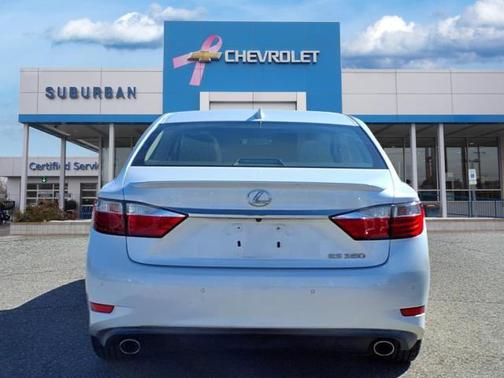 2015 Lexus ES 350 Crafted Line
