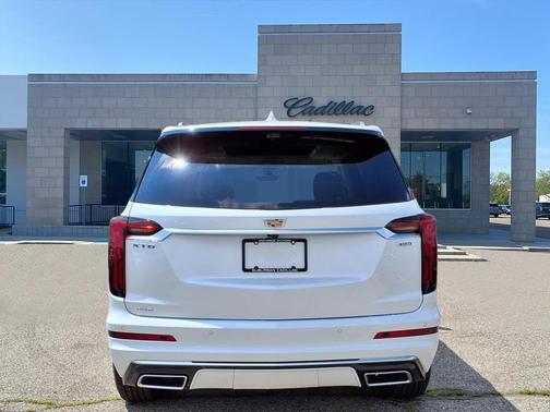 2025 Cadillac XT6 Premium Luxury AWD