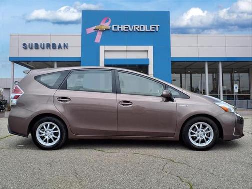 2015 Toyota Prius v Four