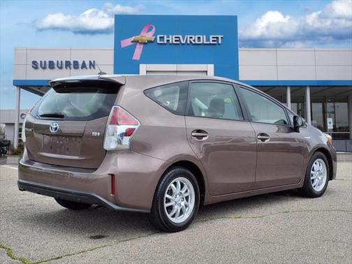 2015 Toyota Prius v Four