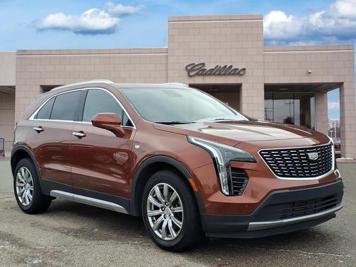 2019 Cadillac XT4 Premium Luxury