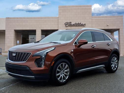 2019 Cadillac XT4 Premium Luxury