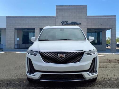 2025 Cadillac XT6 Premium Luxury AWD
