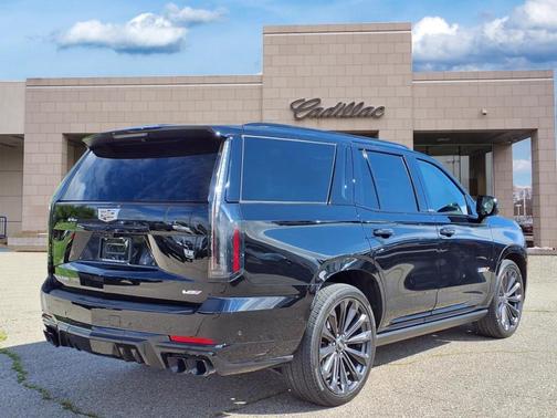 2025 Cadillac Escalade V-Series