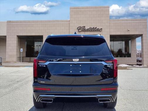 2023 Cadillac XT6 Premium Luxury AWD