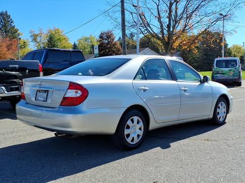 2004 Toyota Camry