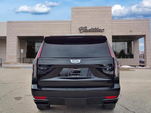 2024 Cadillac Escalade Sport