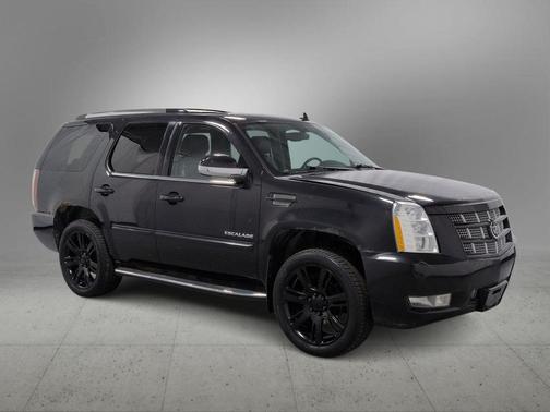 2012 Cadillac Escalade Luxury